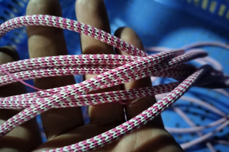 Why Can a Crochet Machine Also Produce Multicolor Cords?
